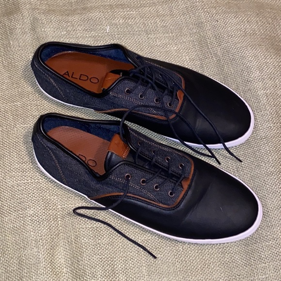 Aldo man’s suede shoes size 11 - Picture 9 of 17